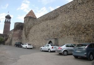 Güvenlik kameraları bile caydırmadı